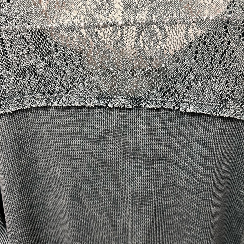 Knox Rose Women's Teal Lace Blouse - Picture 7 of 7
